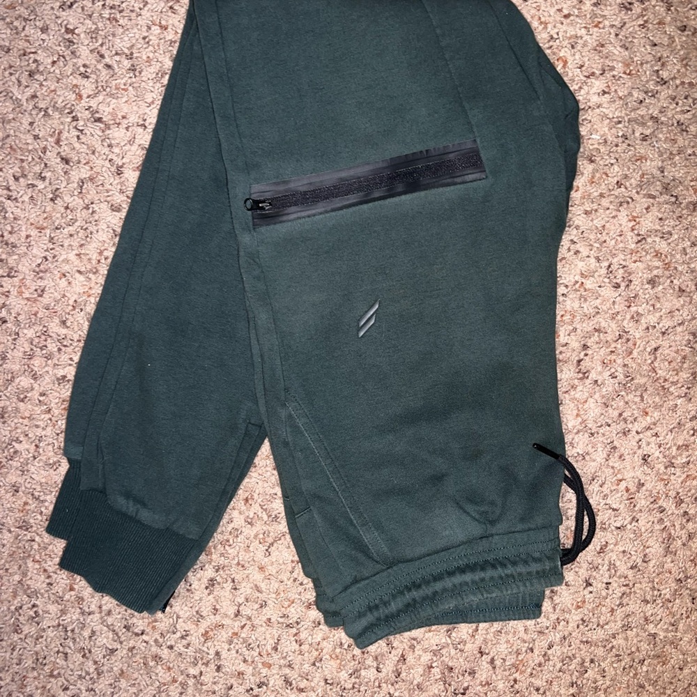 Sweatpants bundle - Picture 4 of 12